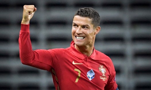 Ronaldo rực sáng giúp Bồ Đào Nha thắng Thụy Điển 2-0 tại Nations League. Ảnh: EFE.