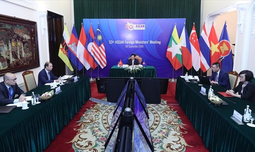 Phó Thủ tướng, Bộ trưởng Ngoại giao Phạm Bình Minh chủ trì Hội nghị Hội đồng Điều phối ASEAN (ACC) lần thứ 27. Ảnh: Bộ Ngoại giao.