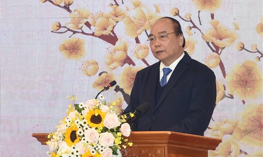 Thủ tướng Nguyễn Xuân Phúc phát biểu tại cuộc gặp mặt. Ảnh: Quang Hiếu