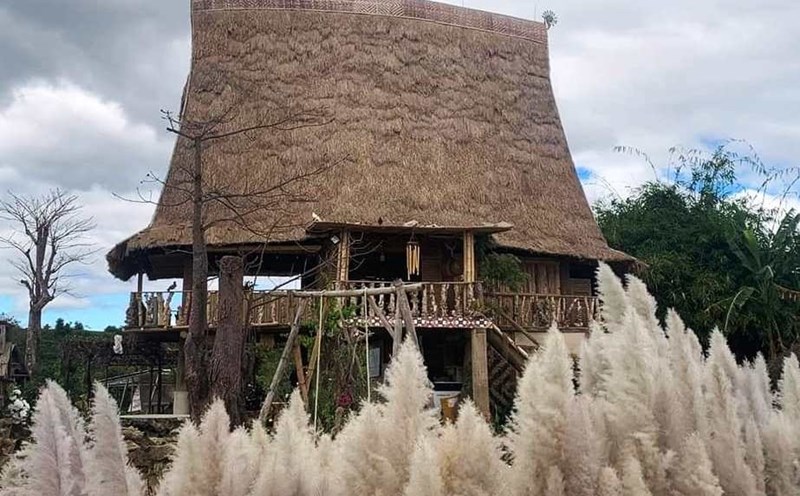 Một góc làng du lịch Kon Trang Long Loi. Ảnh TA