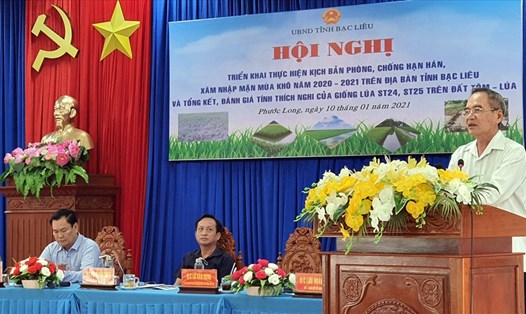 Bí thư Tỉnh ủy Bạc Liêu Lữ Văn Hùng đề nghị các bên chia sẻ lợi ích trong thu mua lúa hàng hóa (ảnh Nhật Hồ)