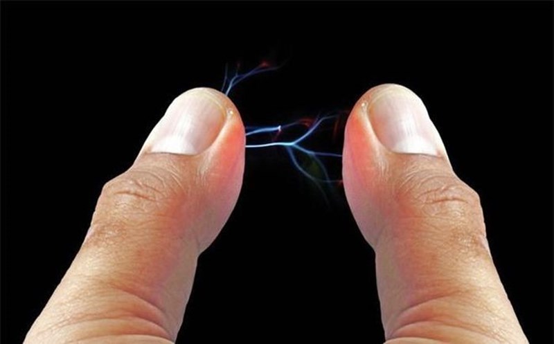 Hiện tượng tĩnh điện vào mùa đông có nguy hiểm đến sức khỏe không?