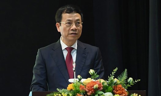 Bộ trưởng Bộ Thông tin và Truyền thông Nguyễn Mạnh Hùng. Ảnh: TA