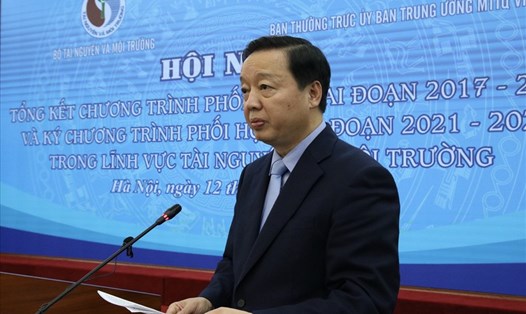 Bộ trưởng Bộ Tài nguyên và Môi trường Trần Hồng Hà phát biểu tại Hội nghị. Ảnh: Kim Anh