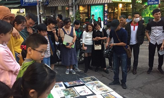 Nhóm Ký họa đô thị Hà Nội là một sân chơi ý nghĩa, giúp lan toả tình yêu Hà Nội tới cộng đồng. Ảnh: NVCC