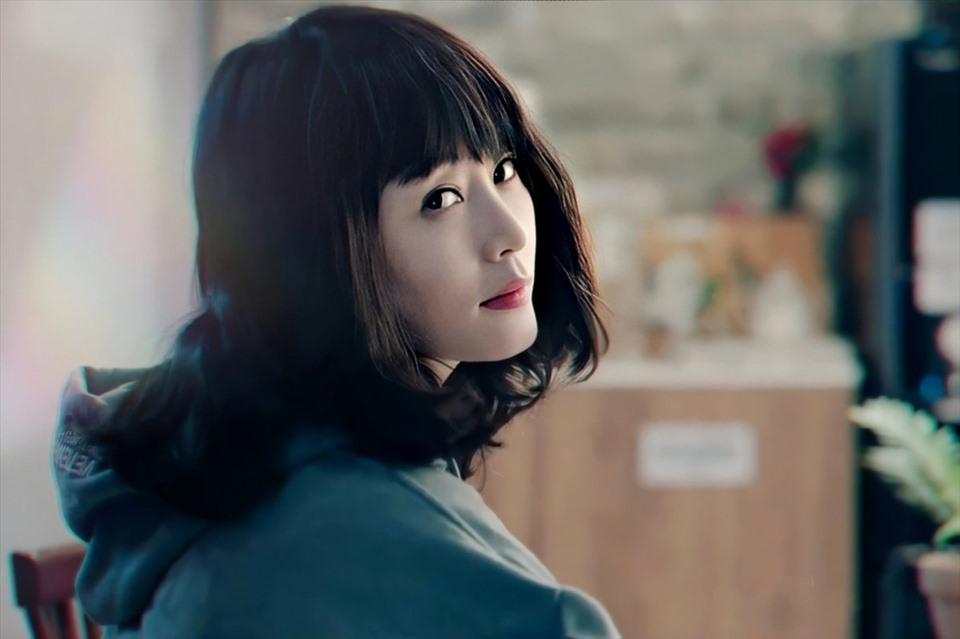 Nhan sắc trẻ trung tuổi 50 của Kim Hye Soo. Ảnh: Instagram.