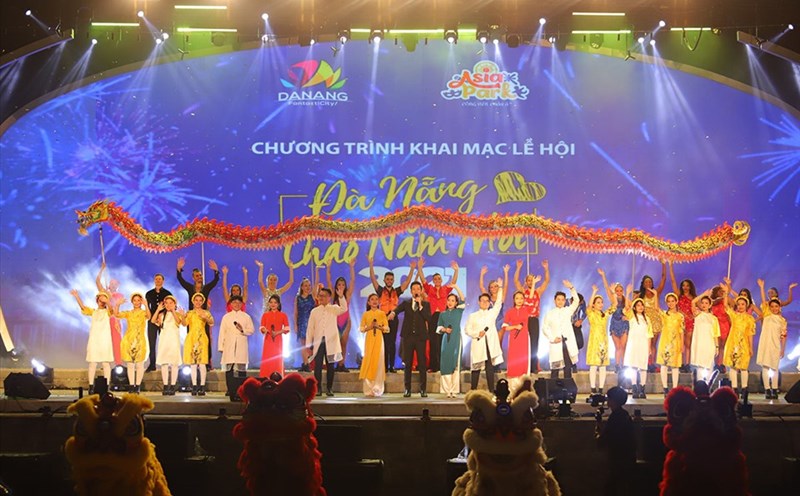 Các địa phương sẽ ngừng tổ chức lễ hội nếu dịch bệnh bùng phát. Ảnh: TT