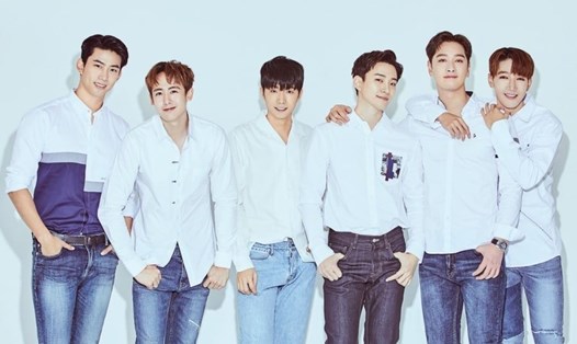 Nhóm nhạc 2PM chuẩn bị trở lại với đầy đủ thành viên. Ảnh: Instagram.