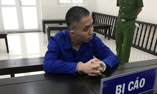 Nguyễn Văn Mạnh đã phải lĩnh án 7 năm tù vì yêu bạn gái nhí. Ảnh: TĐ