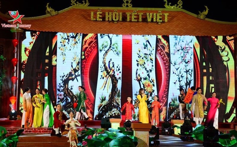 Lễ hội Tết Việt 2021 hứa hẹn sẽ thu hút nhiều du khách tham dự tại TPHCM. Ảnh: T. L.