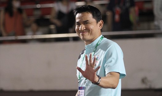 Kiatisak nhận thất bại ở ngày khai màn V.League 2021. Ảnh: Thanh Vũ