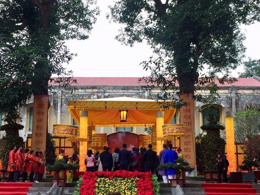 Nghi lễ “Tống cựu nghênh tân” – tiễn năm cũ đi, đón năm mới về tại Hoàng Thành Thăng Long (ảnh TTBT di sản Hoàng Thành Thăng Long)