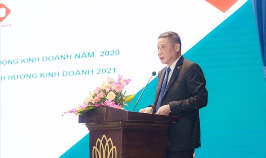 Tổng Giám đốc BIC Trần Hoài An trình bày những kết quả hoạt động năm 2020 và kế hoạch kinh doanh năm 2021 của BIC. Ảnh: BIC