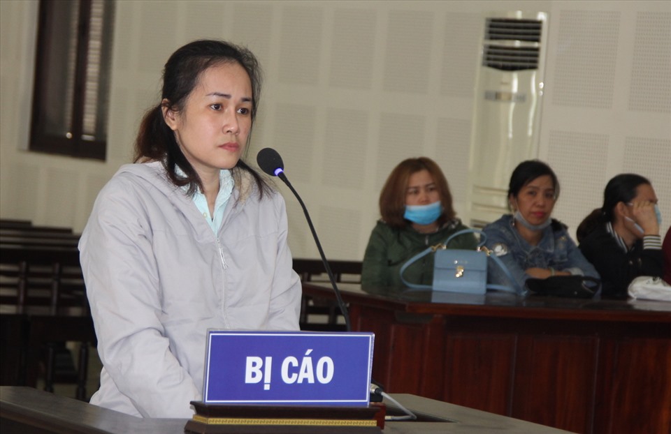 Bị cáo Huyền tại tòa.