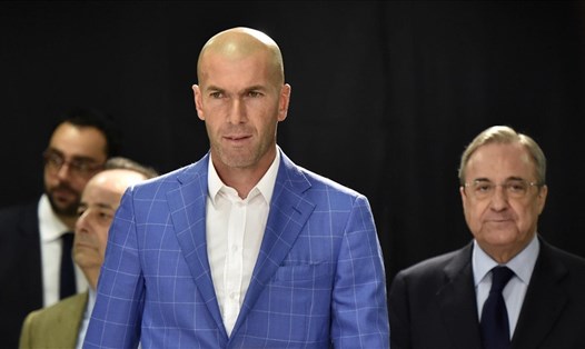 Chủ tịch Florentino Perez chưa bao giờ trực tiếp nói về chuyện sa thải Zinedine Zidane. Ảnh: Real Madrid.