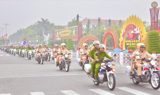 Lực lượng Công an tỉnh Bạc Liêu xuất quân bảo vệ Đại hội Đảng lần thứ 13 (ảnh Nhật Hồ)