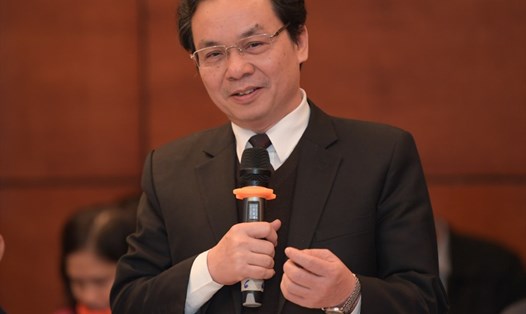 GS. TS. Hoàng Văn Cường, Phó Hiệu trưởng Trường Đại học Kinh tế quốc
dân.