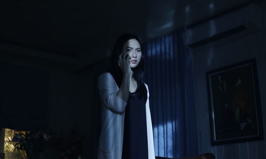 Phương Anh Đào đóng nữ chính trong "Vô diện sát nhân". Ảnh: NSX