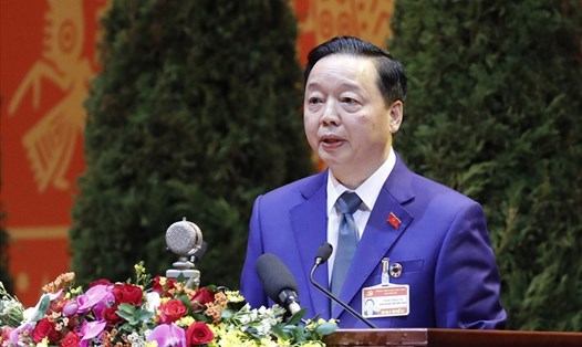 Ông Trần Hồng Hà, Ủy viên Trung ương Đảng, Bộ trưởng Bộ Tài nguyên và Môi trường trình bày tham luận tại Đại hội Đại biểu toàn quốc lần thứ XIII của Đảng. Ảnh Phạm Cường
