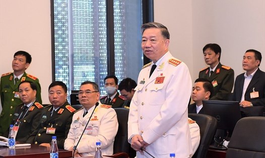 Bộ trưởng Tô Lâm phát biểu tại buổi kiểm tra công tác bảo đảm an ninh, an toàn, bảo vệ Đại hội XIII của Đảng. Ảnh: BCA.
