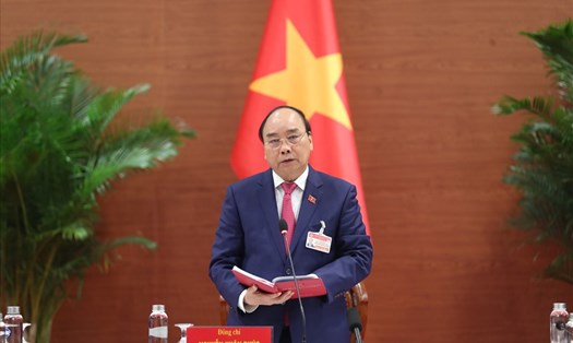 Thủ tướng Chính phủ Nguyễn Xuân Phúc chủ trì cuộc họp. Ảnh Hải Nguyễn