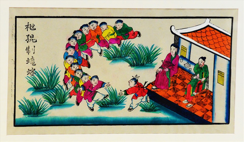 Tranh dân gian xuân là một nét độc đáo trong nghệ thuật dân gian Việt Nam. Những bức tranh về cảnh đồng quê, hoa mai vàng hay những con vật đại diện cho mùa xuân mang lại cảm giác ấm áp và tươi vui. Hãy cùng đắm mình trong những bức tranh dân gian xuân để tìm lại bình yên và niềm vui trong cuộc sống.