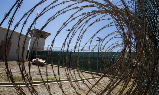 Một góc cơ sở giam giữ của Mỹ tại vịnh Guantanamo, Cuba, nơi Mỹ tạm dừng tiêm chủng vaccine cho khoảng 40 tù nhân tại đây. Ảnh: AFP