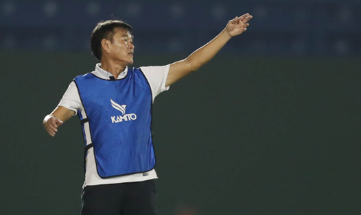 Huấn luyện viên Phan Thanh Hùng giúp Bình Dương chơi khá tốt ở giải giao hữu trước thềm V.League 2021. Ảnh: BTC.