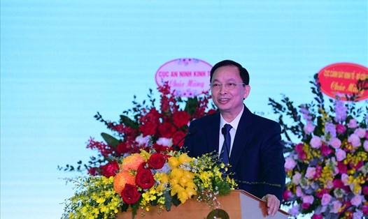 Phó Thống đốc Thường trực Ngân hàng Nhà nước (NHNN) Đào Minh Tú phát biểu tại hội nghị. Ảnh CTG