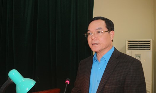 Chủ tịch Tổng Liên đoàn Lao động Việt Nam Nguyễn Đình Khang phát biểu tại hội nghị. Ảnh: Phúc Lộc