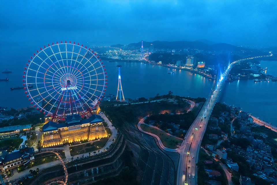 TP. Hạ Long sẵn sàng đón khách trở lại sau những ngày giãn cách. Ảnh: Hà