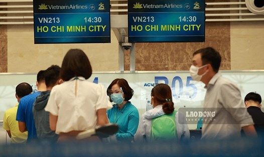 Với người bay từ TPHCM đến, Hà Nội yêu cầu cách ly tập trung 7 ngày.