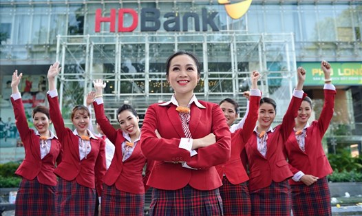 Theo HR Asia, HDBank đã gắn kết hơn 7.000 con người là nhân viên, đội ngũ, ban lãnh đạo tại nơi làm việc một cách xuất sắc. Ảnh: HDBank