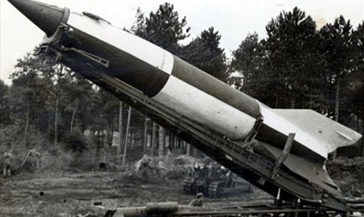 Tên lửa V2 của Đức Quốc xã. Ảnh: Warhistoryonline