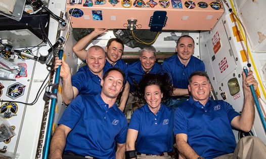 Các phi hành gia trên ISS chụp ảnh ngày 4.10.2021. Ảnh: NASA