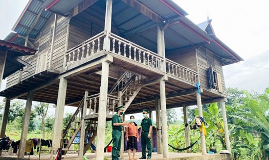 Ngôi nhà "Tình nghĩa Khe Sanh" do Quỹ Tấm lòng Vàng phối hợp với Đồn Biên phòng Ba Tầng xây dựng cho gia đình ông Hồ Văn Dan. Ảnh: ĐT.