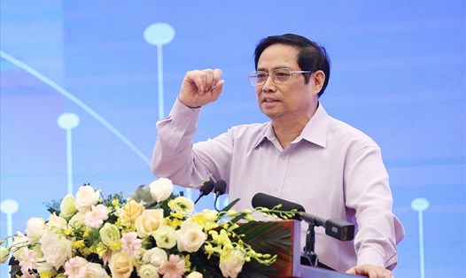Thủ tướng Phạm Minh Chính phát biểu tại Hội thảo chiều 13.10. Ảnh Dương Giang