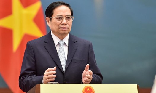 Thủ tướng Phạm Minh Chính phát biểu tại Diễn đàn Tuần lễ năng lượng Nga. Ảnh: BNG