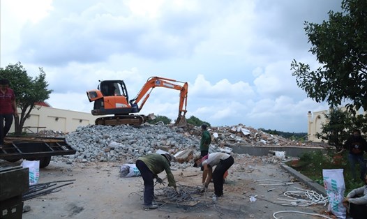 Biệt thự xây dựng không phép trên đất dự án tại trung tâm TP Bảo Lộc đã được tháo dỡ hoàn toàn. Ảnh: Quốc Khánh