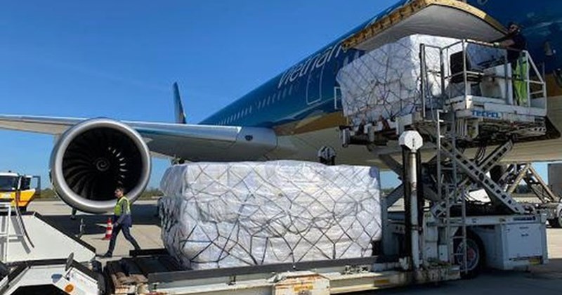 Quy trình booking tải hàng không từ Hồ Chí Minh đi Connecticut tại Indochina Post