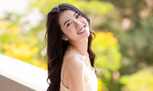 Thúy Vân gây chú ý khi xóa danh hiệu Á hậu 2 “Miss Universe Vietnam 2019”. Ảnh: NVCC