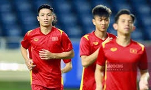 Tuyển Việt Nam tiếp tục bị FIFA trừ điểm. Ảnh: Trung Thu