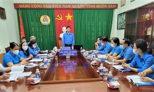 Ông Ngọ Duy Hiểu - Phó Chủ tịch Tổng Liên đoàn Lao động Việt Nam - phát biểu khai mạc hội nghị. Ảnh: CĐCC