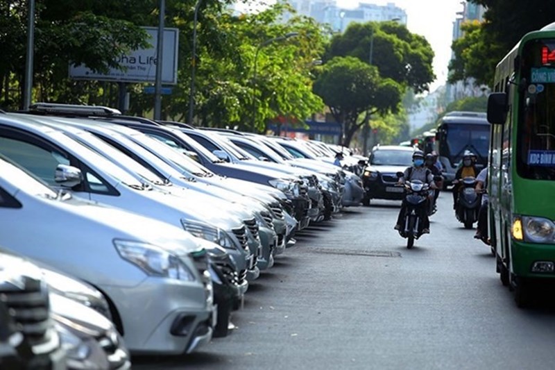 Lý do đỗ ôtô trong hầm, luôn phải quay đầu ra ngoài