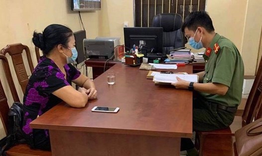 Xử phạt người phụ nữ phát tán tài liệu về Pháp luân công tại Tuyên Quang. CASD
