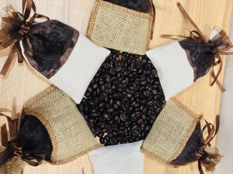 Uống cà phê đen giúp giảm cân. Ảnh: Thanh Ngọc