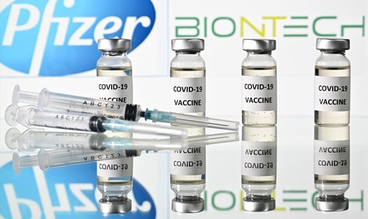 FDA Mỹ cho biết vaccine COVID-19 của Pfizer an toàn và hiệu quả đối với trẻ em độ tuổi từ 5-11 tuổi. Ảnh: AFP
