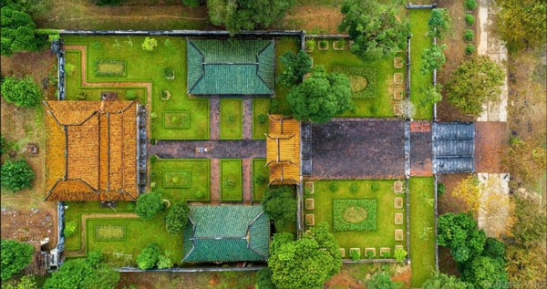 Lăng Gia Long là một trong những điểm đến của tour "Du Lịch Xanh - Huế". Ảnh: Từ Ân