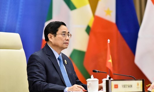 Thủ tướng Phạm Minh Chính phát biểu tại hội nghị cấp cao ASEAN 38. Ảnh: BNG