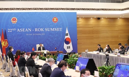 Thủ tướng Phạm Minh Chính tham dự hội nghị cấp cao trực tuyến ASEAN-Hàn Quốc lần thứ 22. Ảnh: TTXVN